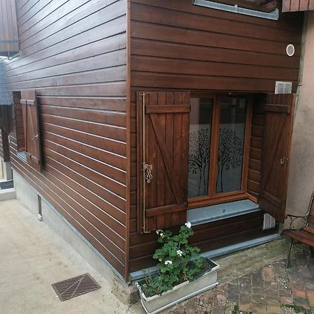 לה מאנש Le Petit Chalet -Appartement Proche De La Vieille Ville , Du Centre Ville Et Du Tram- Petit Dejeuner Offert מראה חיצוני תמונה