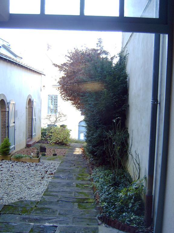 לה מאנש Le Petit Chalet -Appartement Proche De La Vieille Ville , Du Centre Ville Et Du Tram- Petit Dejeuner Offert חדר תמונה